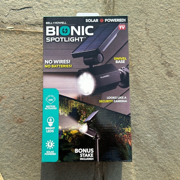 Solar spotlight - Picture 1 of 3